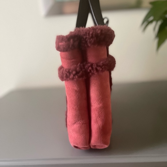 Ugg Shearling Sundance Handbag Purse - maroon - Picture 6 of 8